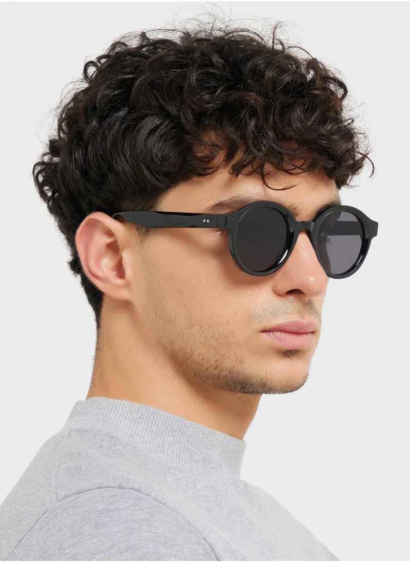 Seventy Five Oval Retro Sunglasses