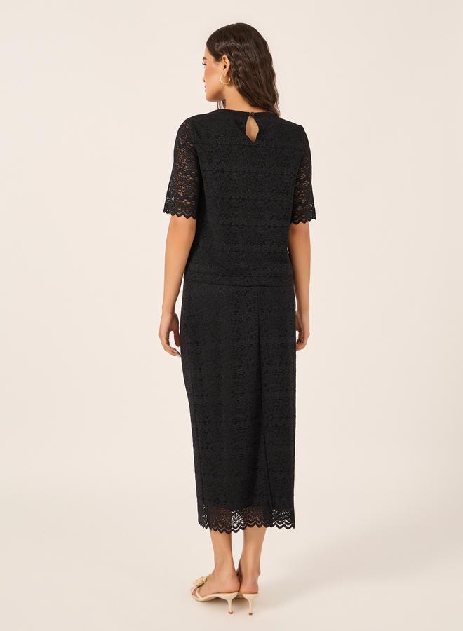 Styli Scalloped Hem Lace Top and Skirt Co-Ords  - Image 4