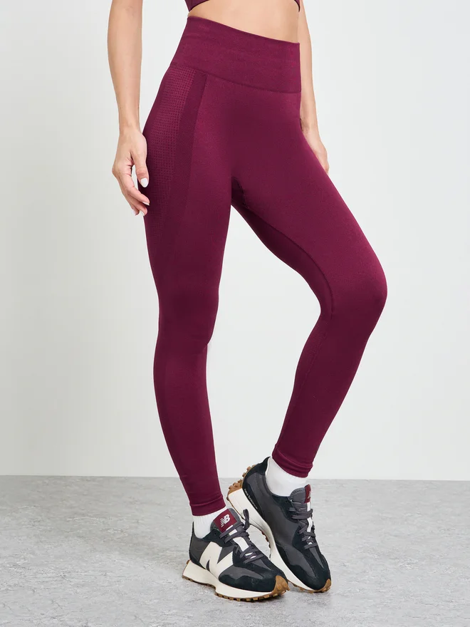 Styli Styli Burgundy Tonal Texture Broad Waistband Leggings