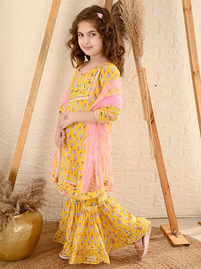 LILPICKS Girls Floral Printed Gota Patti Designed Kurta Sharara Set with Dupatta (Yellow Pink) (Size 7-8Y) - Image 5