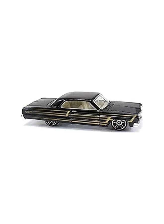 Hot Wheels Basic Car Pack Of 5 Assorted Designs & Colors Diecast 1:64 Scale Metal Cars Starter Collection