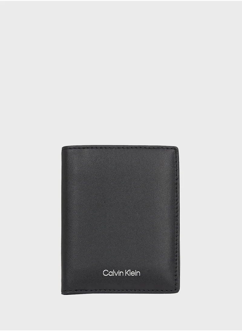 كالفن كلاين Essential Sleek Bifold Wallet