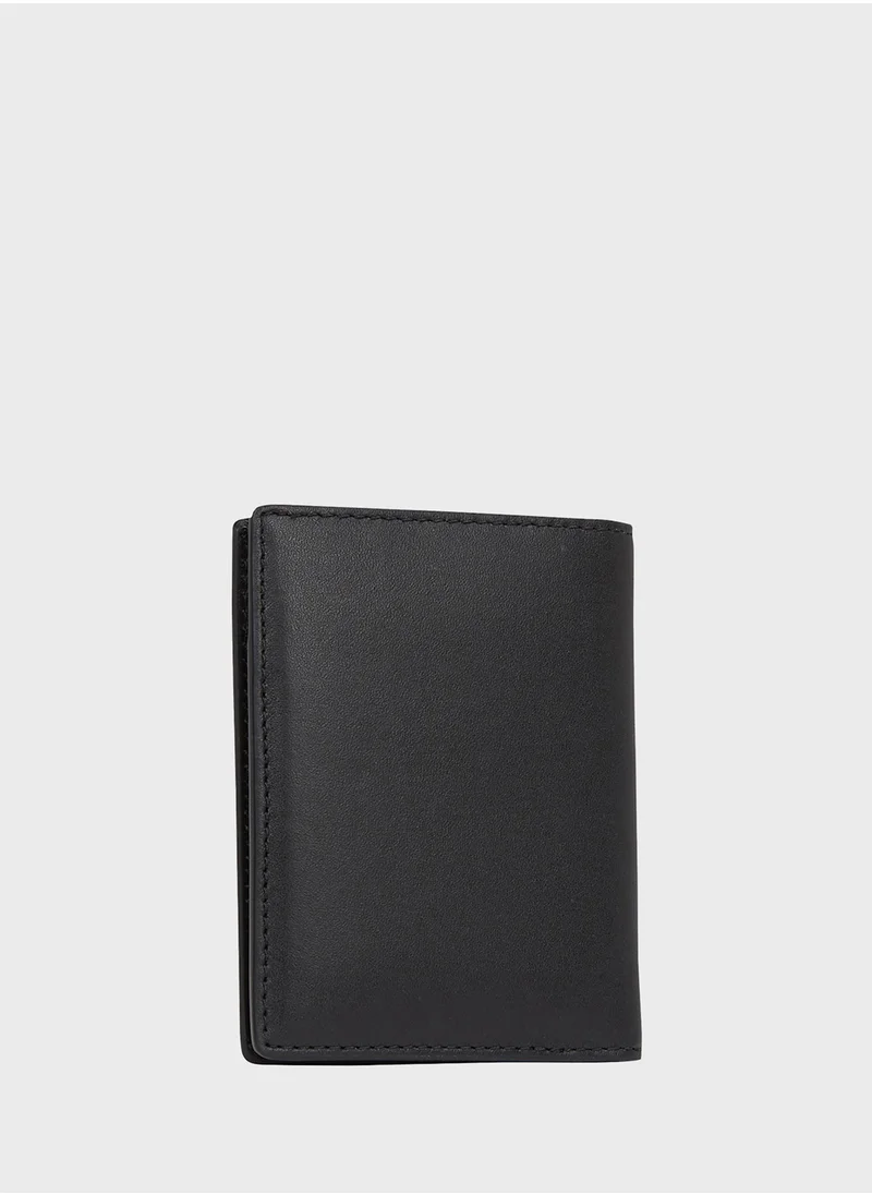 كالفن كلاين Essential Sleek Bifold Wallet