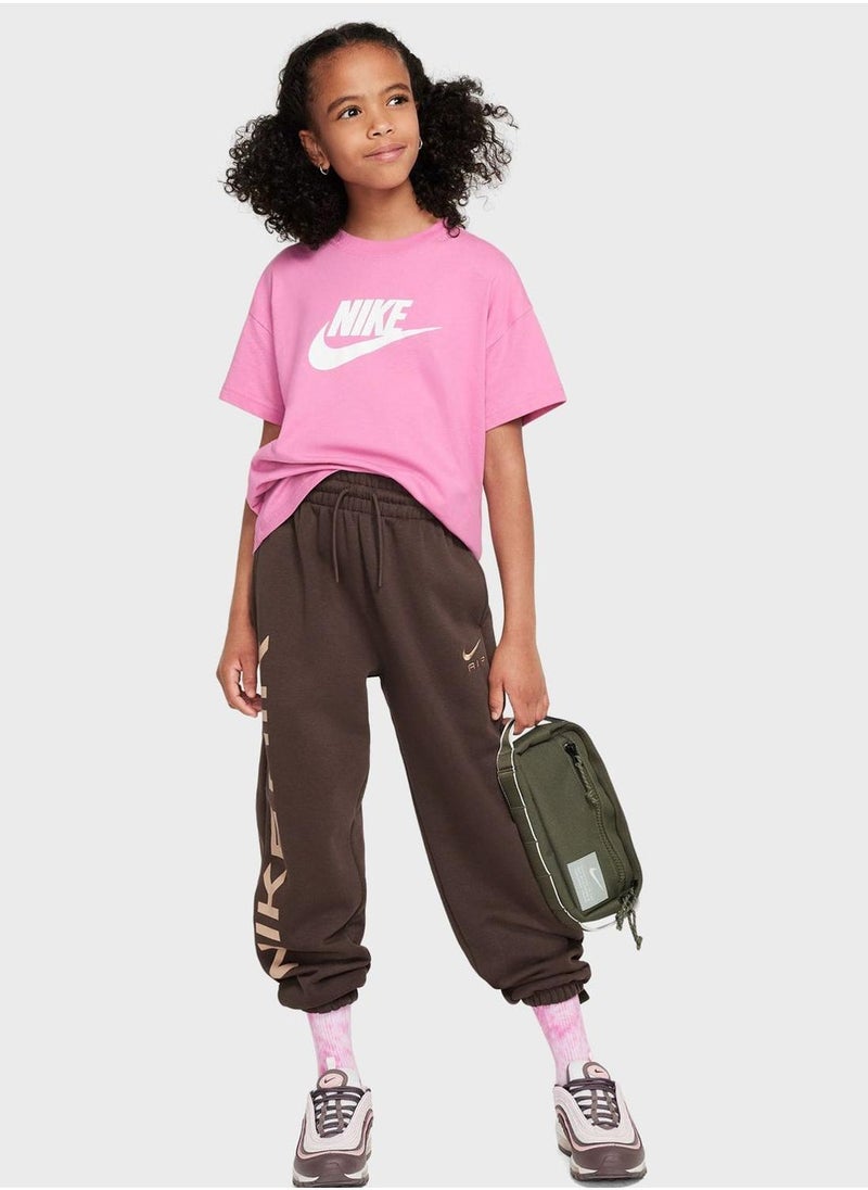 Nike - Youth Nsw Futura T-Shirt - Image 1