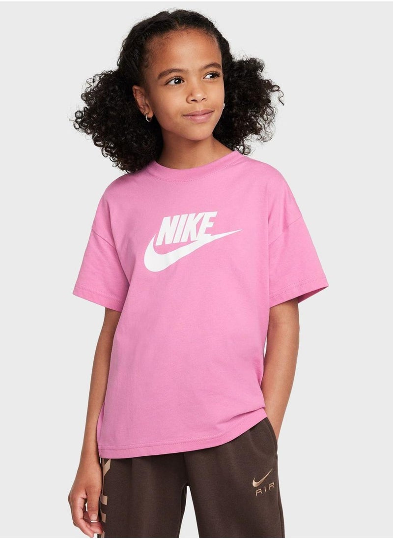 Nike - Youth Nsw Futura T-Shirt - Image 1