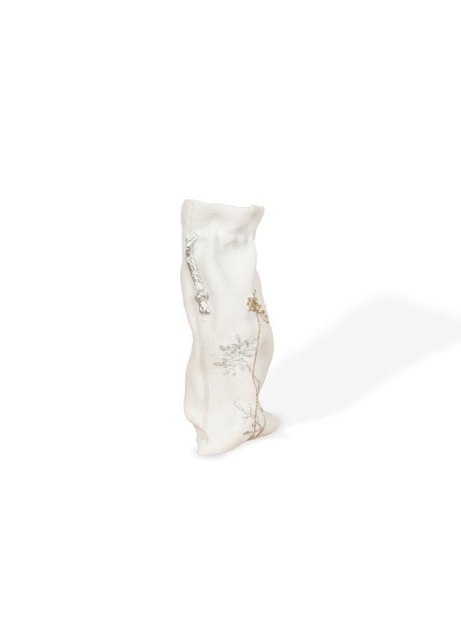 Halfpound Hand-embroidered white resin vase with gray and gold rose motifs - Image 2
