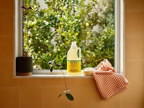 MRS. MEYER'S CLEAN DAY Laundry Detergent, Honeysuckle, 64 Fluid Ounce - Image 5