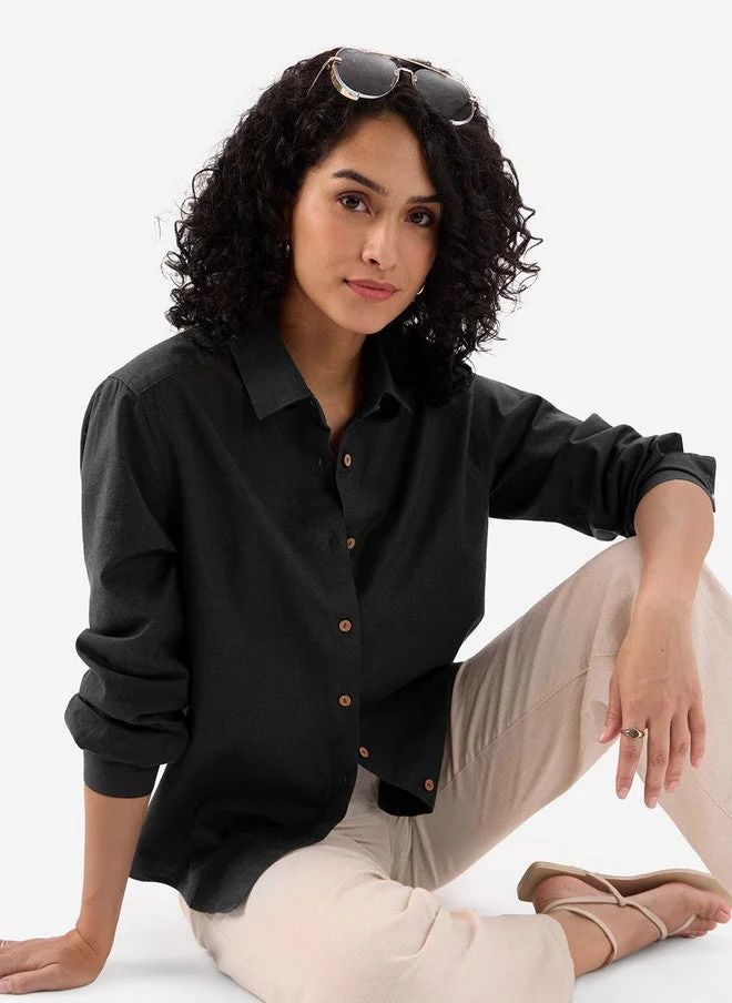 ذا سوليد ستور The Souled Store Women Black Solid Cotton Regular Fit Shirt