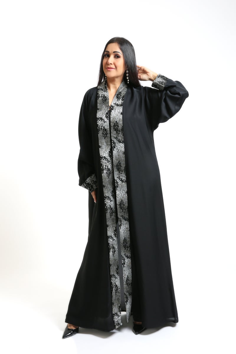 Nikias Nida Everyday Abaya with Printed Folded Detail - Image 1