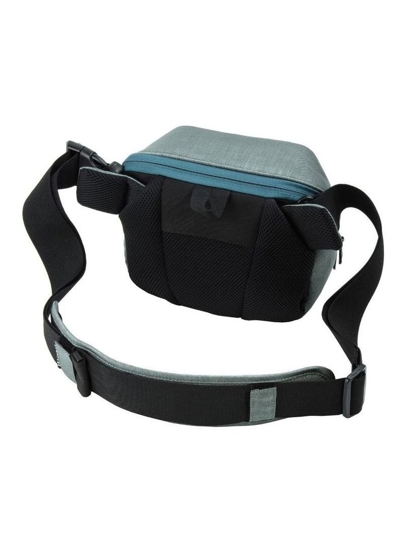 Crumpler  Quick Escape 600 Camera Bag Grey  for SLR camera with Mid Size Zoom Lens and accessories - Image 4