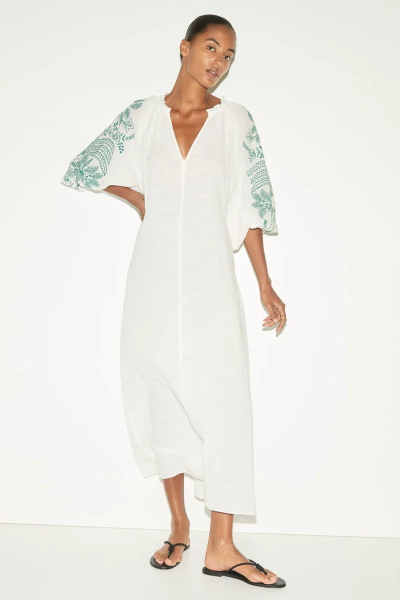 H&M Embroidered cotton dress