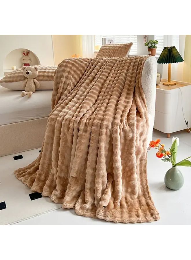Khaki Faux Fur Ultra Soft Plush Throw Blanket 1.5M Durable Cozy All Season Decorative - Image 2