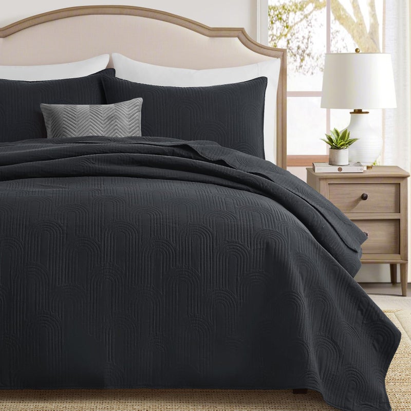 Lavsiry Black Quilt Queen Size with Pillow Shams  Summer Lightweight Full Size Arch Pattern Bedspreads  Soft Microfiber Coverlet Thin Comforter Bedding Set for All Seasons - Image 1