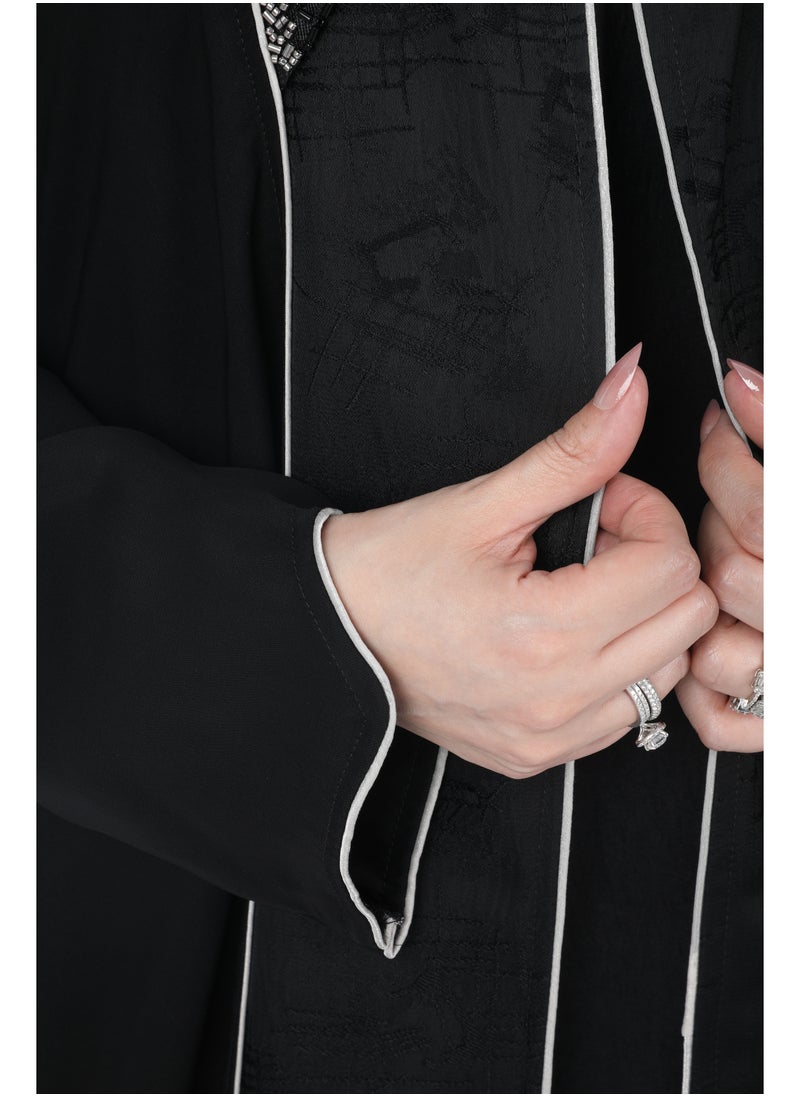 FULL JOY - Black Abaya made of light fabric decorated with white - Image 1