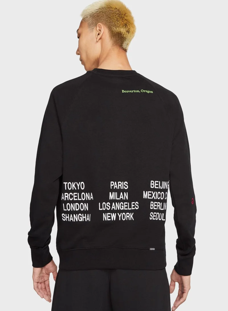 Nike NSW World Tour Sweatshirt