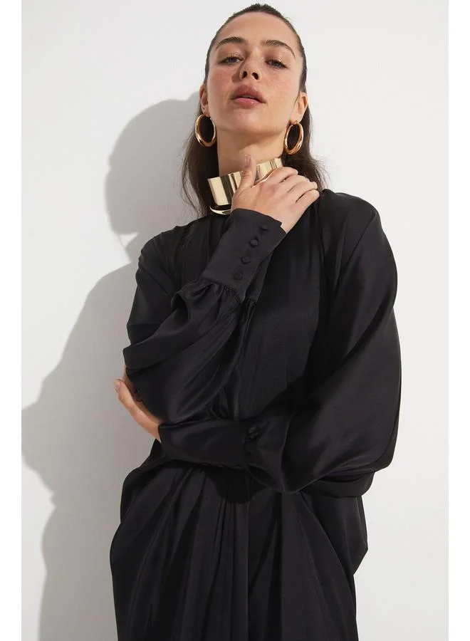 JUNE Balloon Sleeve Dress