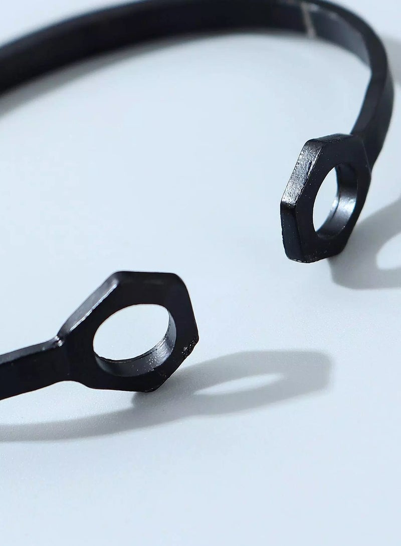 Men Hollow Out Geometric Decor Cuff Bracelet  - Image 3