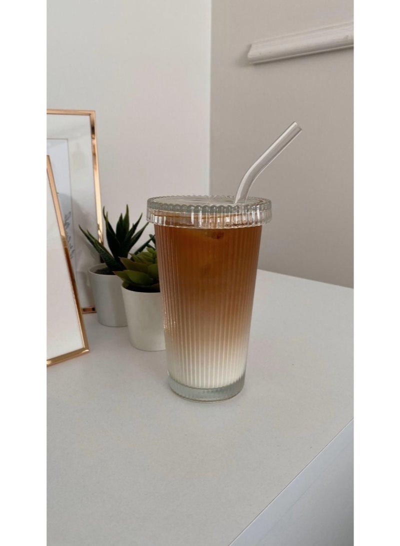 جولدن أروز كوب زجاجي شفاف مع ماصة وغطاء، اكواب زجاجية مضلعة، اكواب شرب امنة للاستخدام في غسالة الصحون، اكواب زجاجية انيقة للقهوة والعصير والشاي والماتشا - Image 2