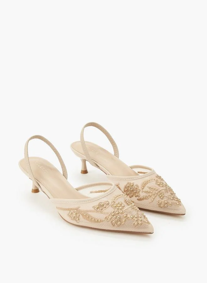 سيليست Women Embellished Kitten Heel Pointed Toe Shoes