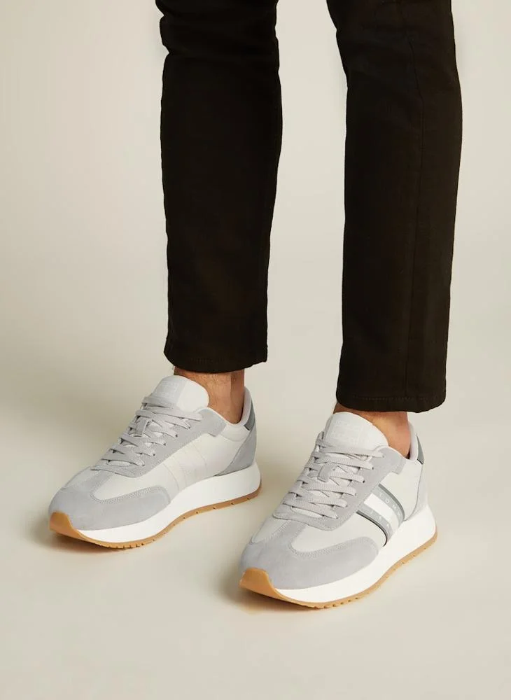 TOMMY JEANS Lace Up Low Top Runner Sneakers