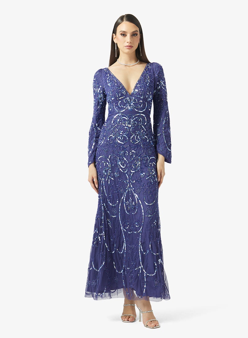 بيوت فستان ماكسي بياقة على شكل حرف  مزين بالترتر - Image 1