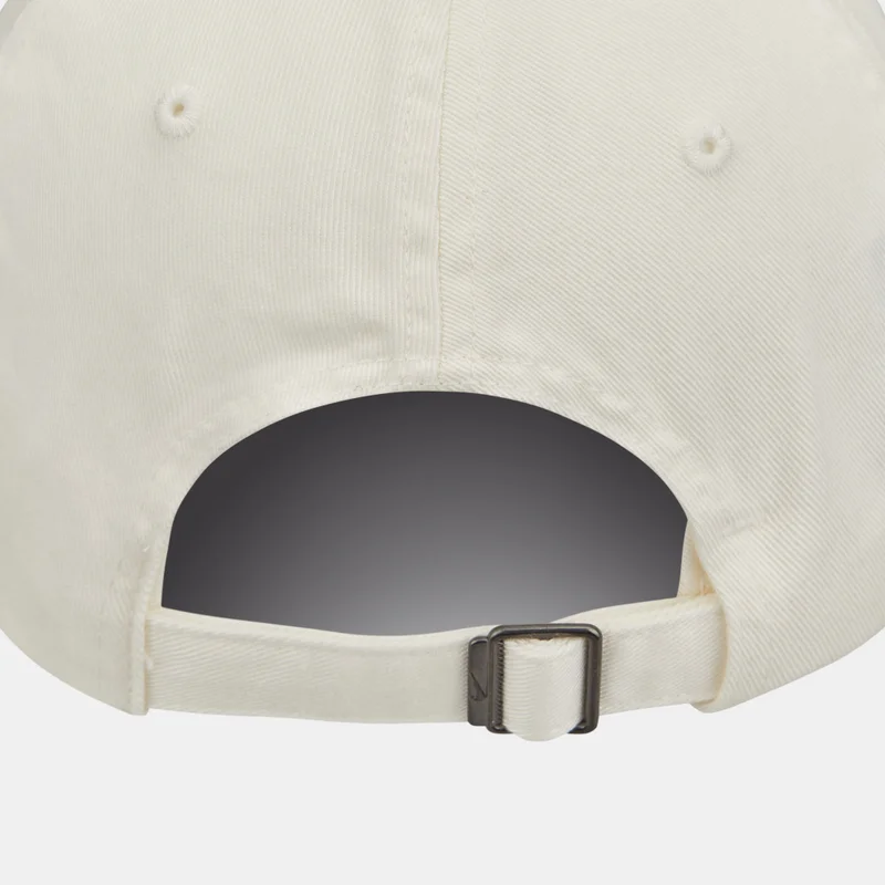 Nike Club Unstructured Flat-Bill Cap