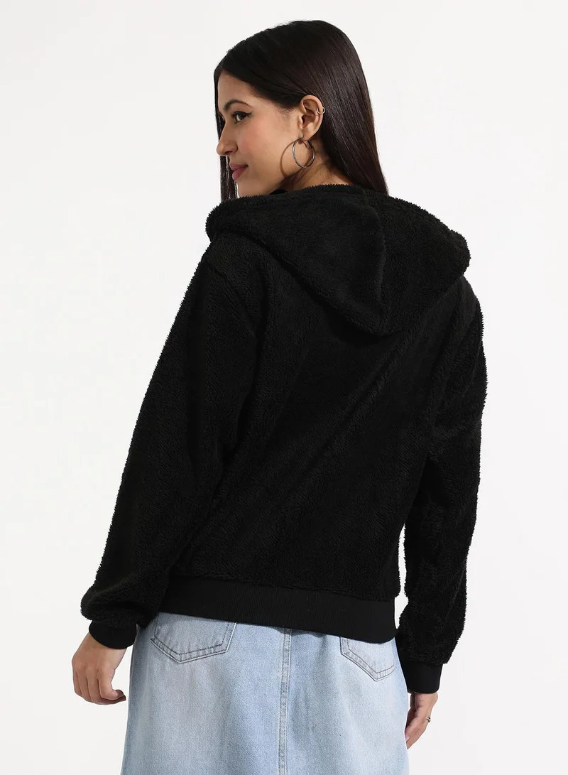 كامبوس سوترا Women's Black Fleece Hoodie With Zip-Closure
