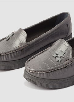 Star Applique Detail Loafers - pzsku/ZA426263E37C44D24AA4DZ/45/_/1698064849/70b09299-b210-4674-9723-3c8f69aaa299