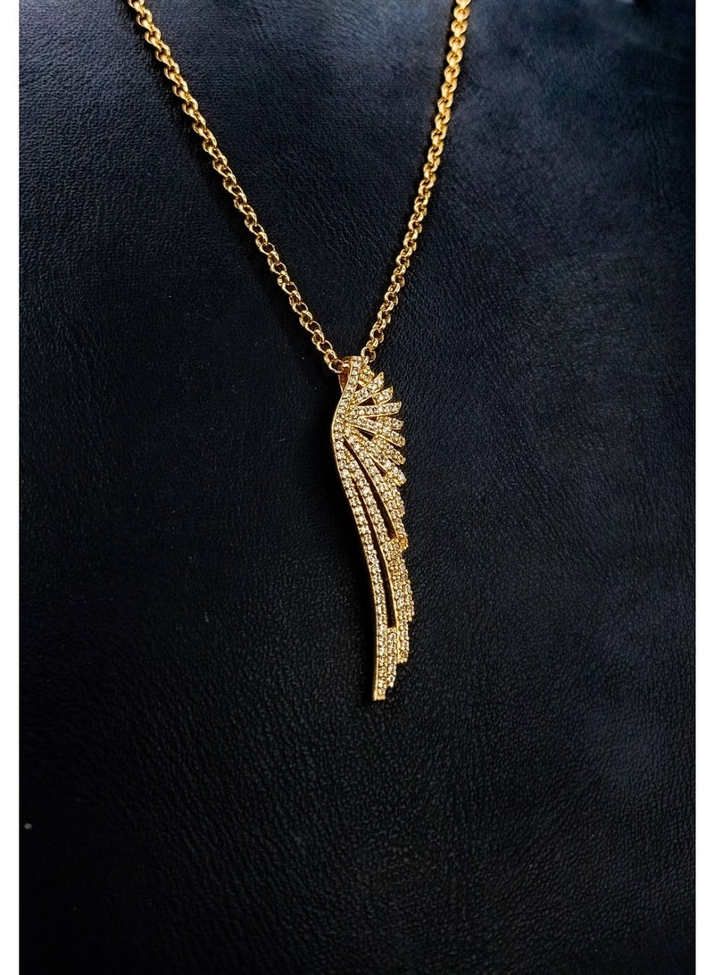 3Diamonds Gold-Plated Wing-Shaped Pendant Necklace with Crystals – 3Diamonds 