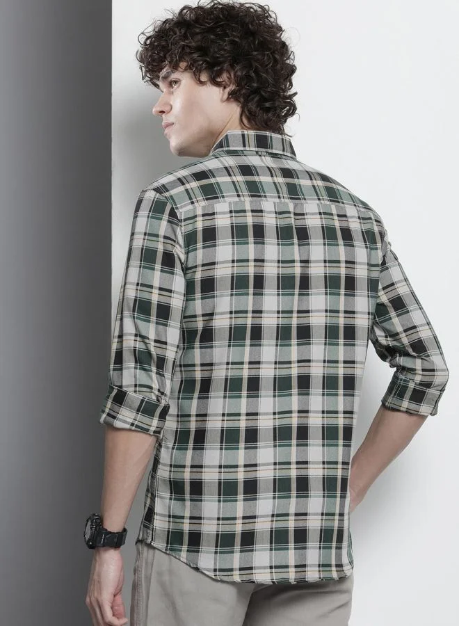 The Indian Garage Co Men Regular Fit Checkered Full Sleeves Cutaway Collar Casual Shirt