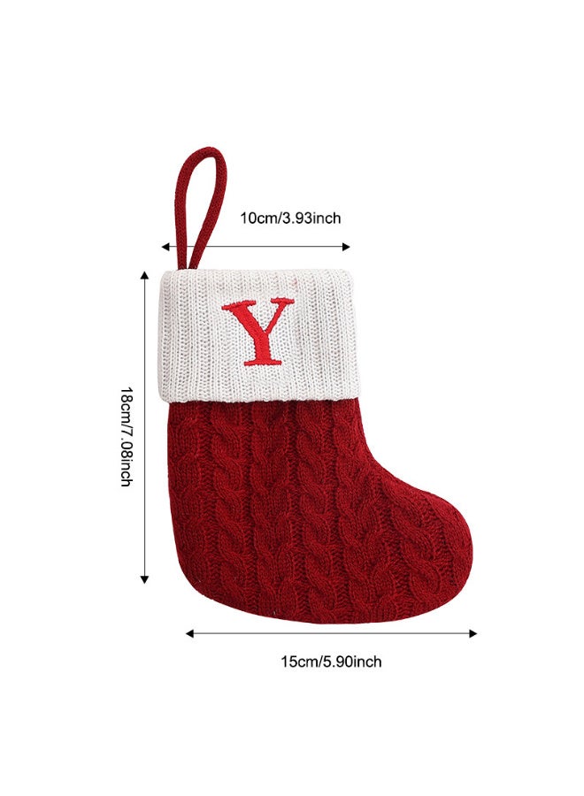 HI-FINE جوارب عيد الميلاد مع الأحرف الأولى، جورب حمراء صغيرة محبوكة، 6 * 7 بوصة جورب عيد الميلاد مزين بالأحرف الأولى، زينة عائلية معلقة على المدفأة، هدية عيد الميلاد - حرف Y - Image 1