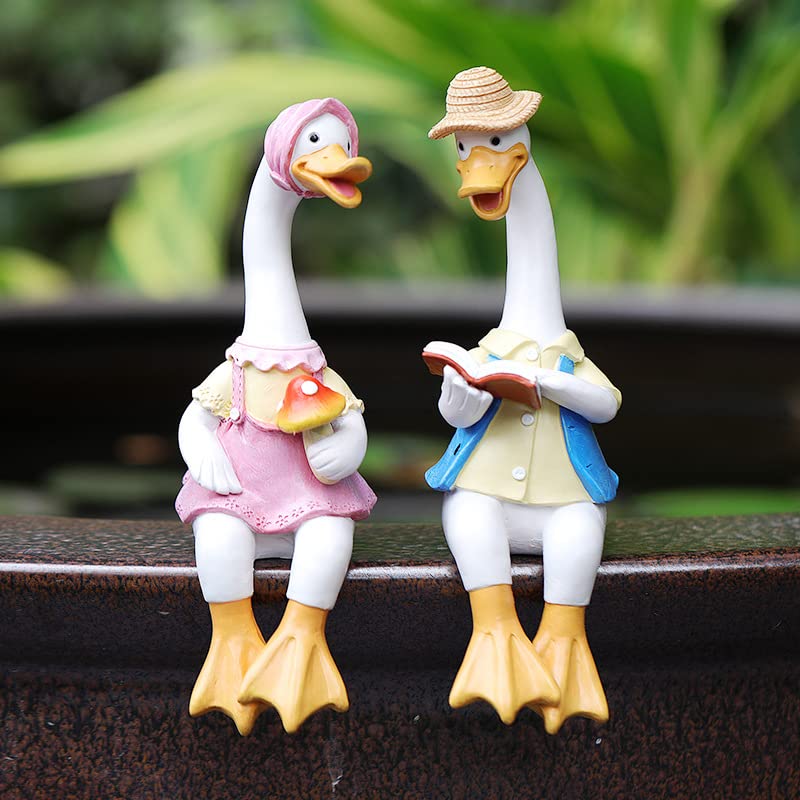 JARPSIRY 2 Pcs Sitting Couple Duck Garden Statues Outdoor Fence Decor Cute Resin Ducks Figurine Funny Goose Lovers Sculpture for Home Office Patio Lawn Yard Ornaments - Image 2