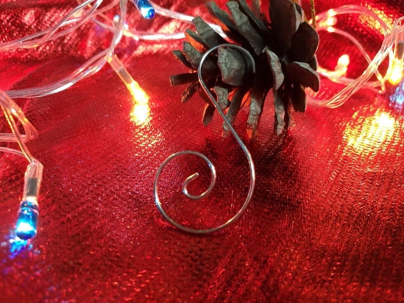 Cualfec Christmas Ornaments Hooks Christmas Tree Hanger Great for Christmastree Decoration - 120 / Silver - Image 3