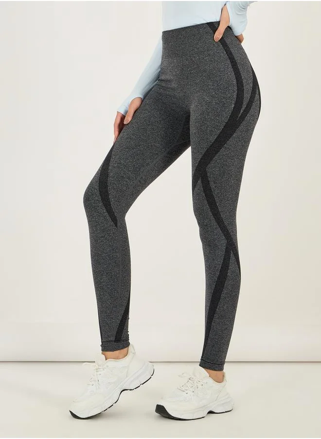 Styli Seamless Tonal All Over Stripe Detail Leggings