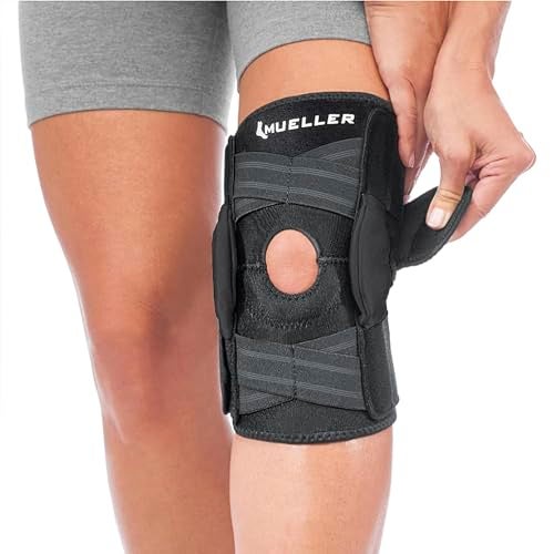 MUELLER Sports Medicine Self Adjusting Hinged Knee Brace for Men and Women, Knee Stabilizer for Compression and Pain Relief Support, Ideal for Arthritis, Sprains, Black, One Size - Image 1