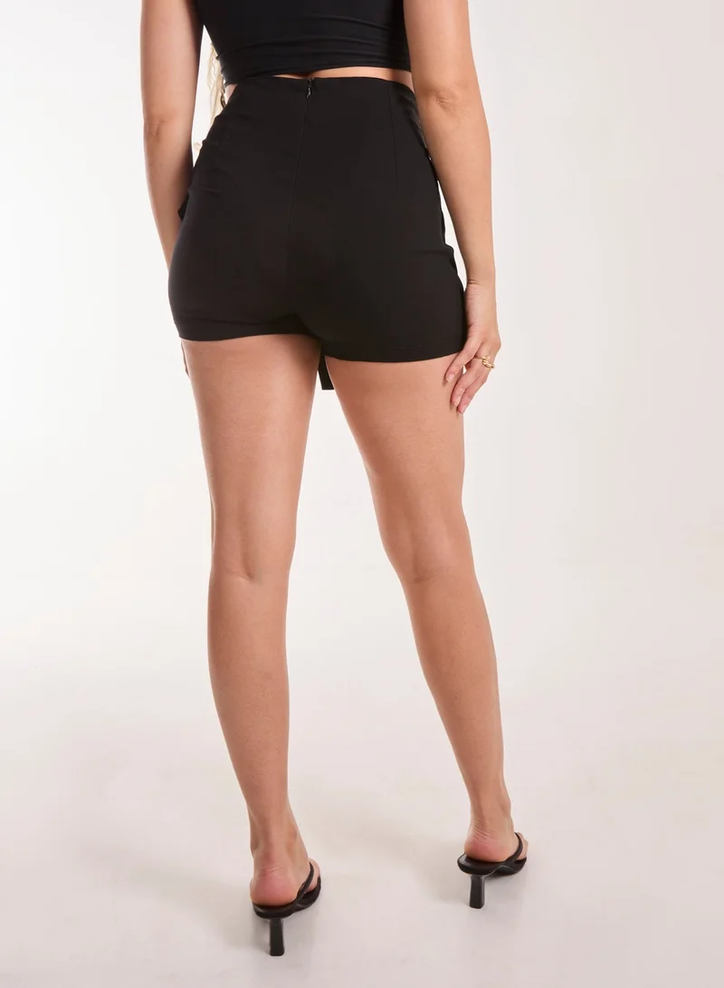بينك فانيلا Utility Belt Detail Wrap Skort