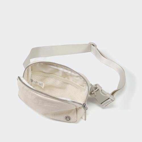 Pander حقيبة حزام باندر للجنسين للنساء مع حزام قابل للتعديل، حقيبة خصر صغيرة للتمارين والجري والسفر والتسلق. (أوبال أبيض) - Image 5