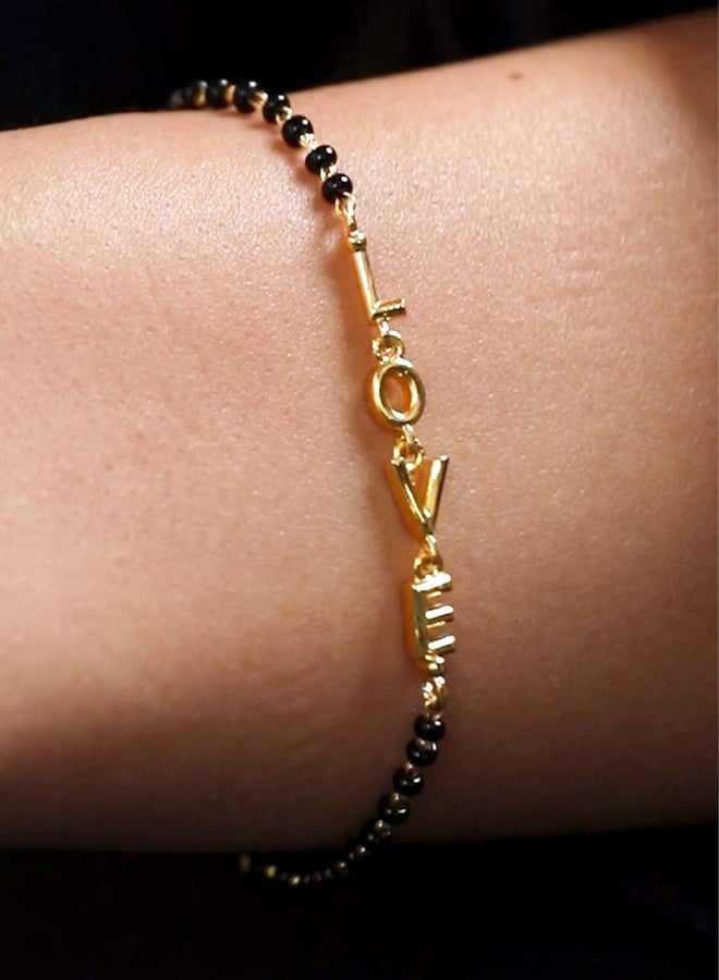 مينوتيا سوار مينوتيا الأنيق القابل للتعديل والمزين بخرز أسود على شكل رمز الحب، مصنوع من النحاس الأصفر للنساء (ذهبي) - Image 4