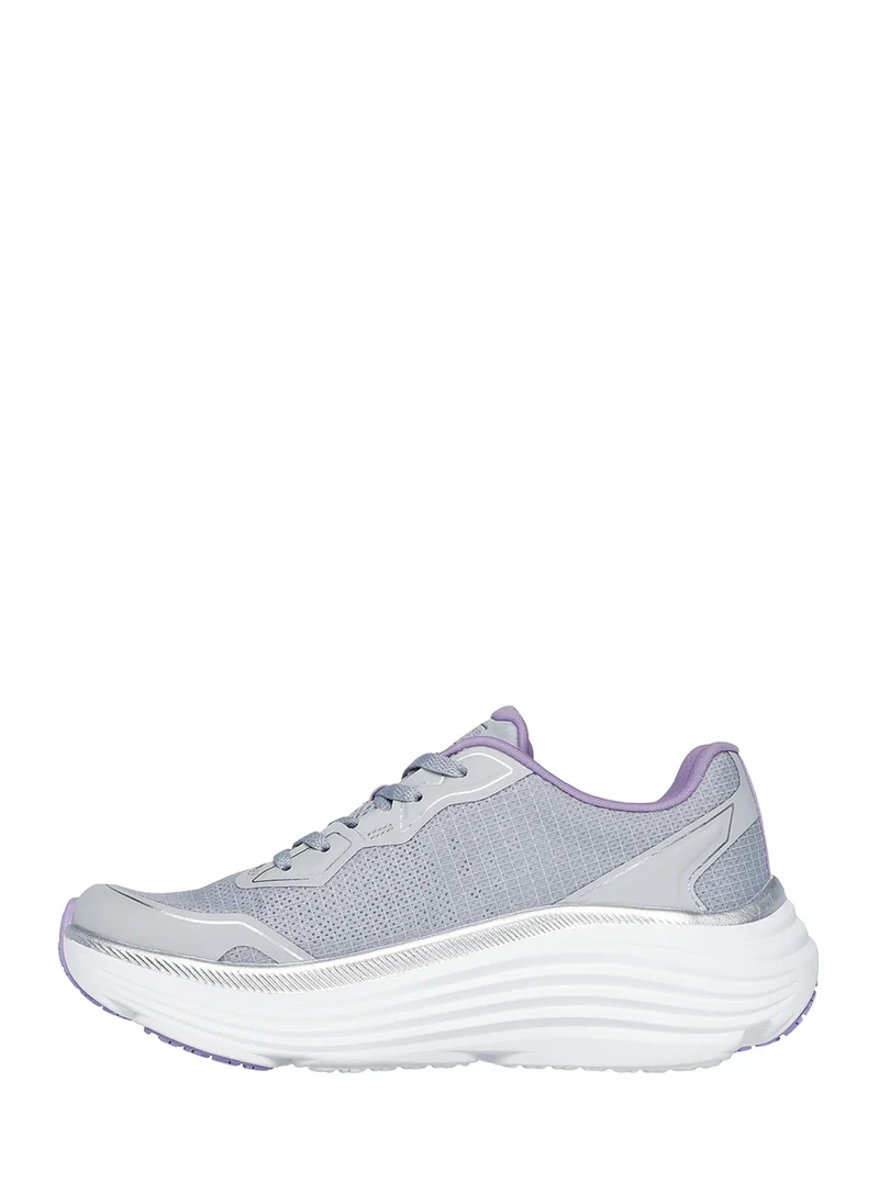 SKECHERS Max Cushioning Endeavour