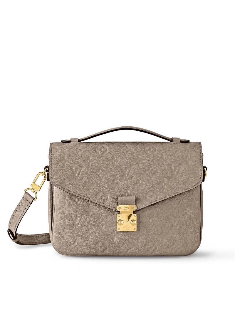 Louis Villiers - Louis Vuitton bag for women with a luxurious design - Image 1