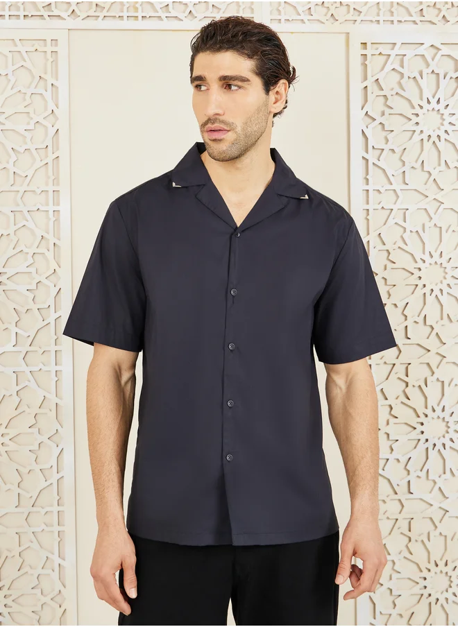 Styli Styli Premium Stretch Poplin Cuban Collar Shirt with Metal Collar Tip Detail