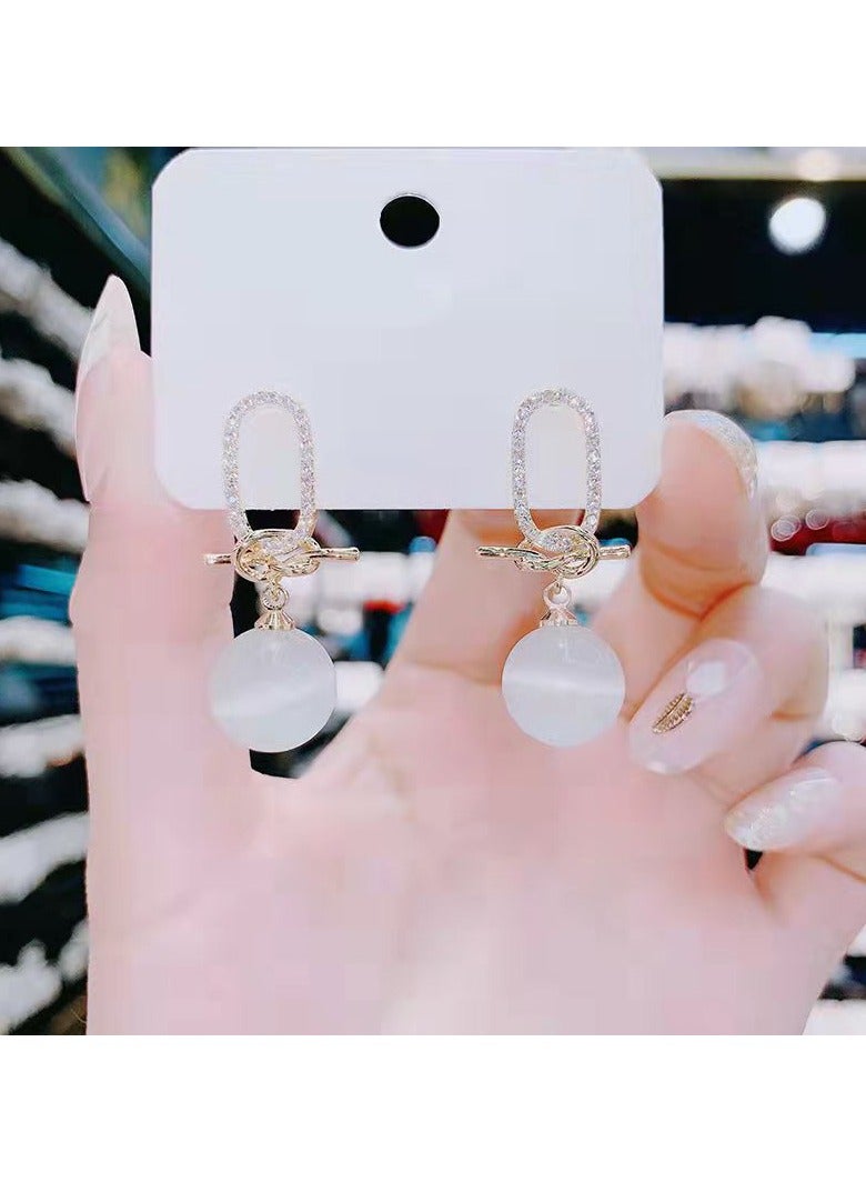 Gold Rope Knot Shape Diamond Earrings 