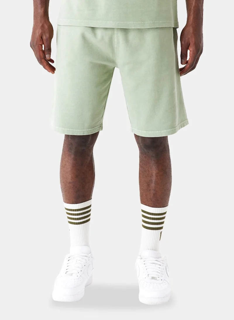 نيو ايرا Men's Washed Logo Shorts