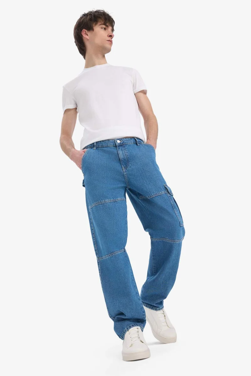 Defacto  Relax Fit Straight Leg Jeans for Men | Best Price UAE