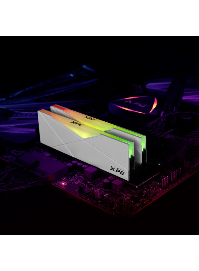 رام ألعاب RGB أبيض Adata Xpg Spectrix D50 سعة 16 جيجابايت DDR4 بتردد 3200 ميجاهرتز