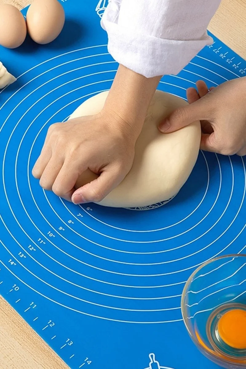 Safestore 40*50 cm Silicone Scale Easy to Use Dough Rolling Mat Kneading Mat