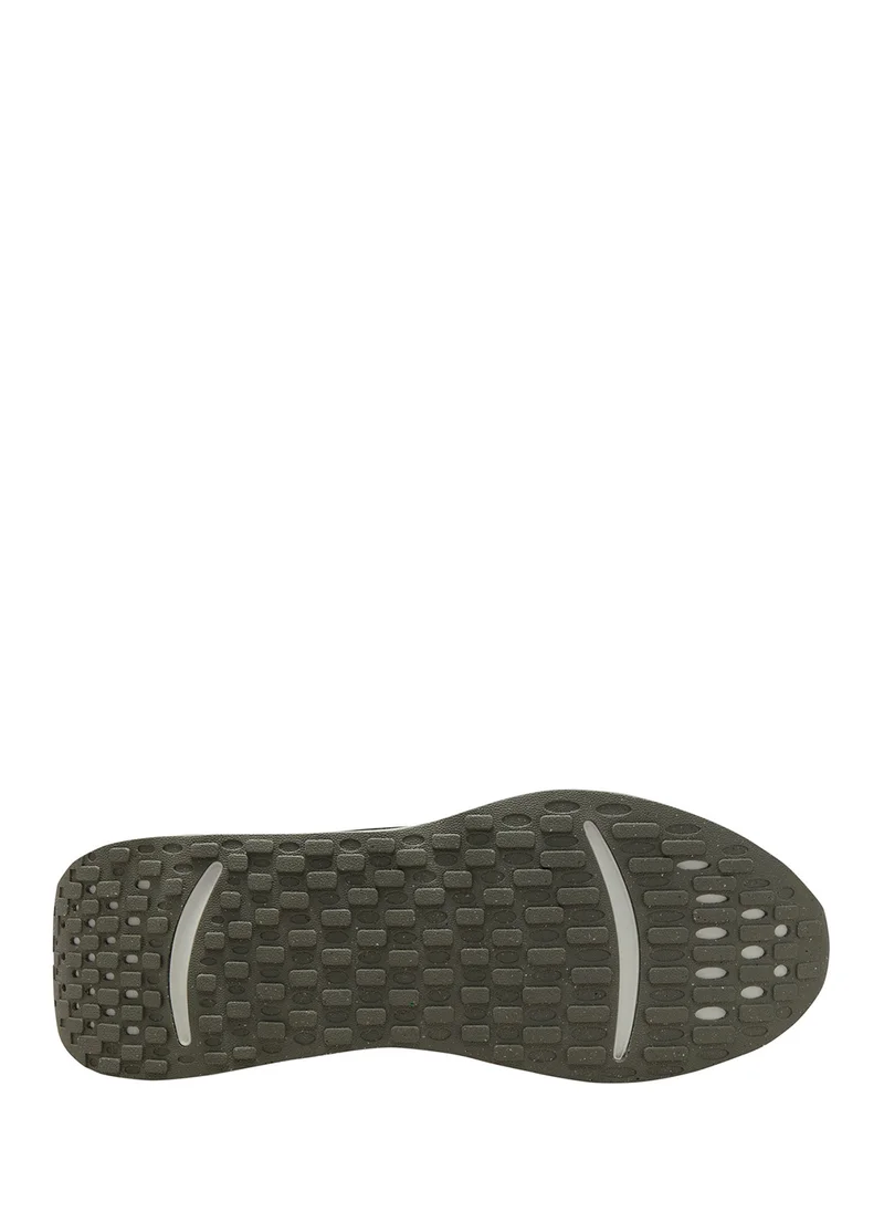 Nike Promina