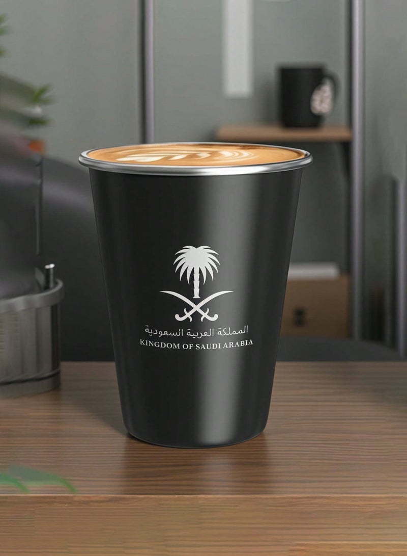 دائرة مربعة كوب قهوة معدني بتصميم عربي 350 مل (11.83 أوقية) – كوب معزول ذو جدار مزدوج | هدية مميزة بشعار السعودية | متين، محمول ومقاوم للصدأ للاستخدام المنزلي، في المكتب وفي الهواء الطلق(أسود) - Image 3