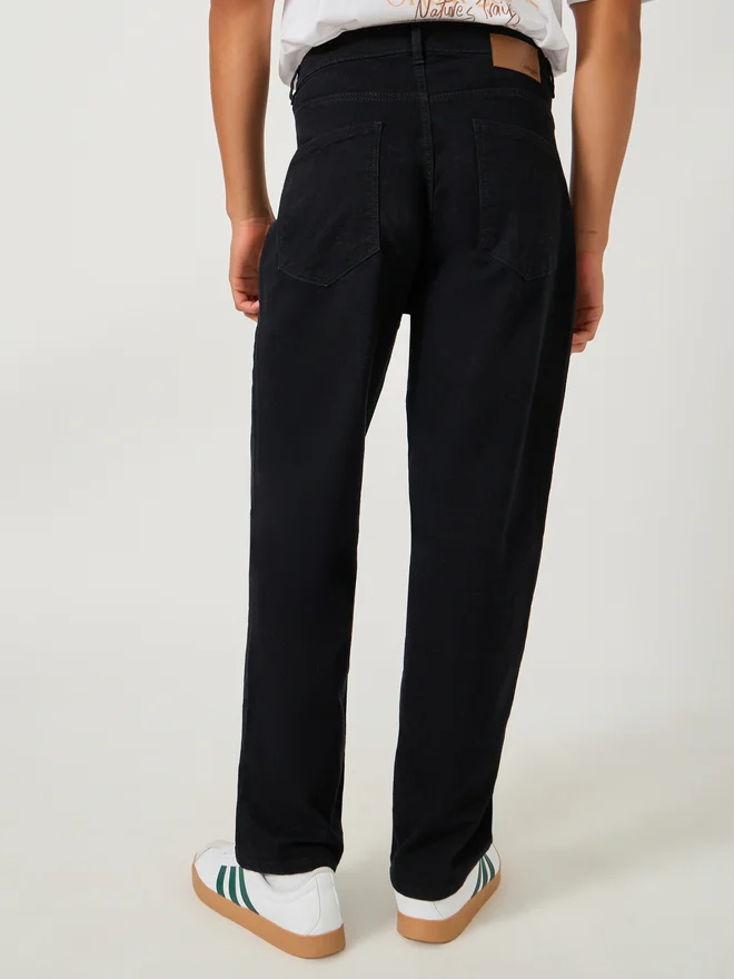 Styli Styli Mid Rise Cloud Wash Relaxed Fit Jeans