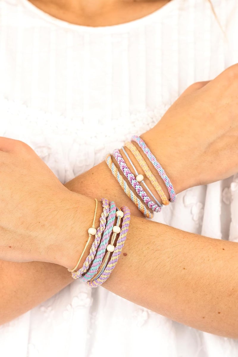folia 32039 Kumihimo Bracelets Pastel Rainbow Craft Set for Bracelets 16 Pieces with Yarn, Latch Discs and Beads Includes Instructions - Image 3
